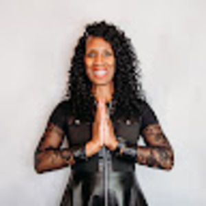 Meet your Posher, Dr. fredina